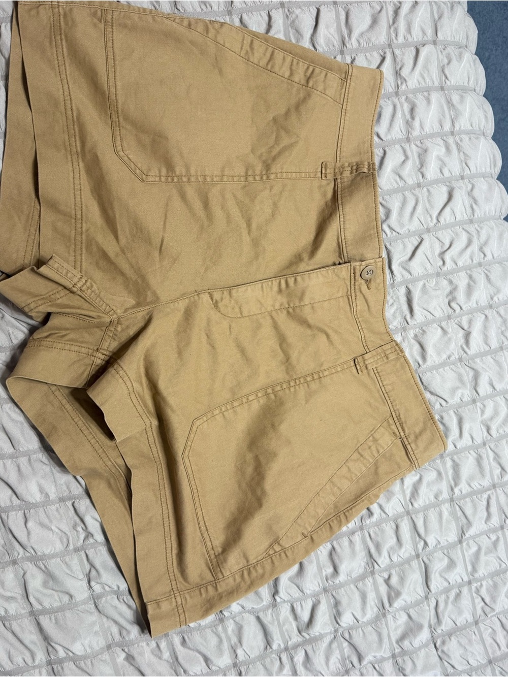 Casual Cotton Canvas Shorts - Tan